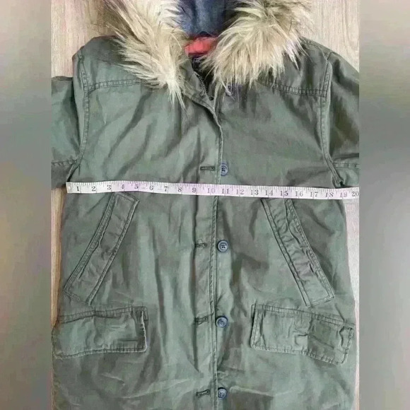Abercrombie & Fitch Womens Olive Faux Fur Hooded Parka Military Jacket Small - Picture 9 of 12